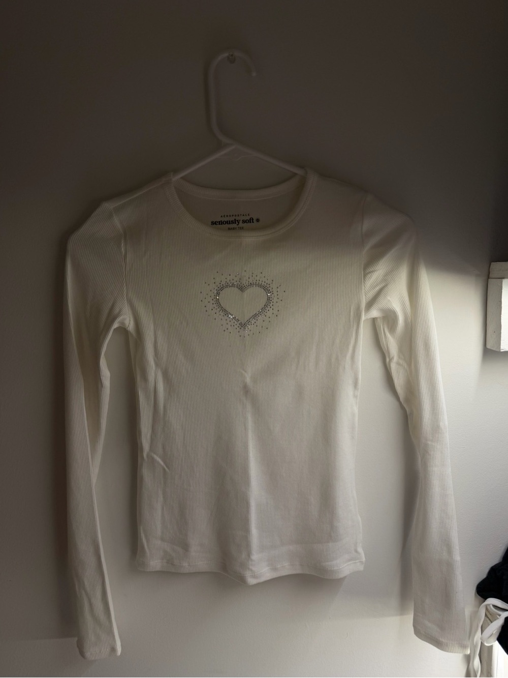 Aeropostale White Long Sleeve Tee with Sparkle Heart